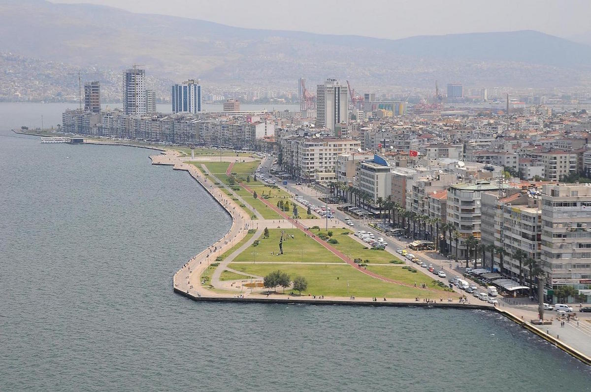İzmir Alsancak Kordonboyu