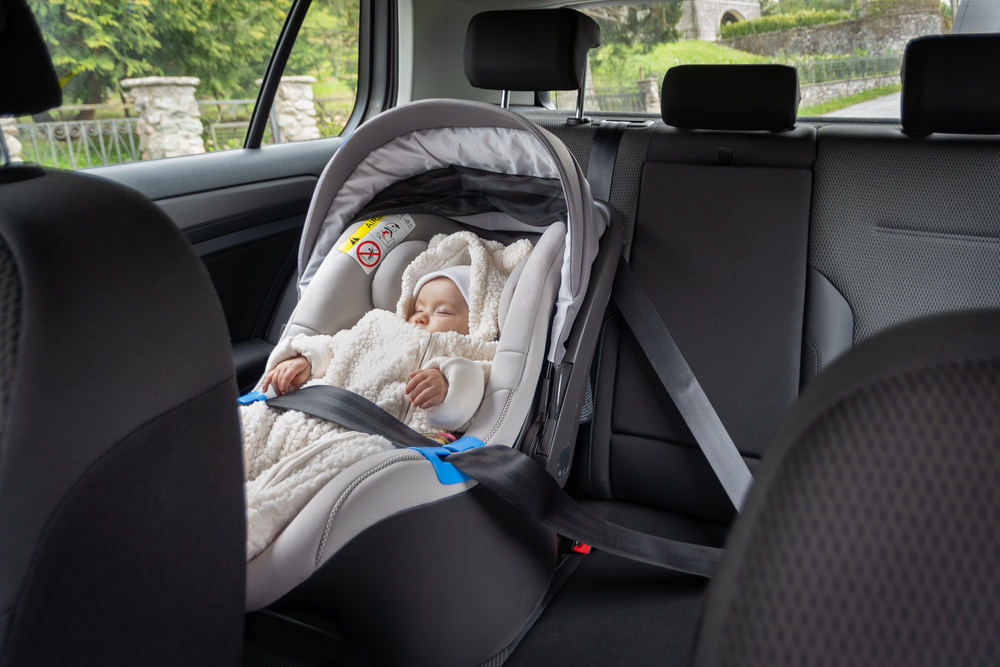 bebek koltuğu, bebekle yolculuk, bebekli aileler için otomobil önerileri
