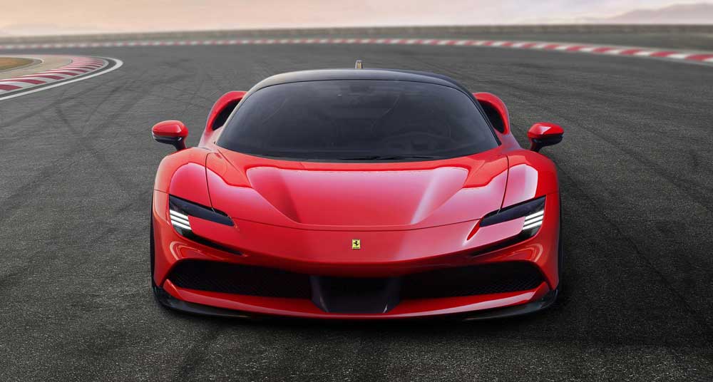 Ferrari SF90 Stradale kırmızı
