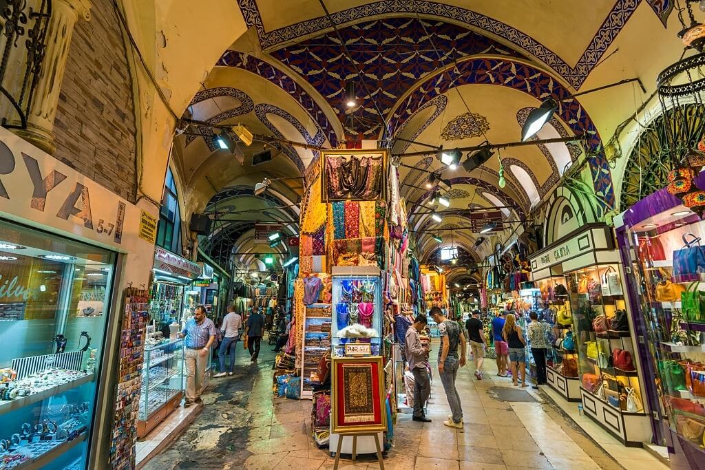 istanbul tarihi hanlar, kapalıçarşı alışveriş