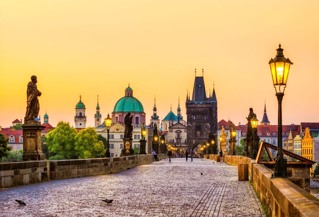 Prag gezilecek yerler, Karl Köprüsü gün batımı banzarası