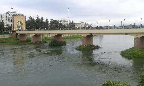 tarihi samsun çarşamba köprüsü