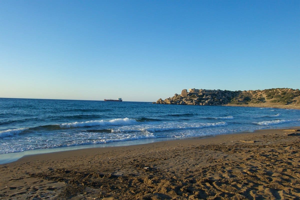 Kıbrıs sahilleri, alagadi plajı, girne, kumsal, deniz