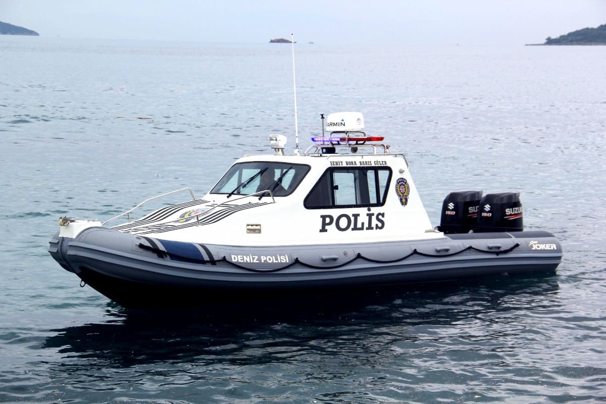 polis arabaları, türk polis teknesi