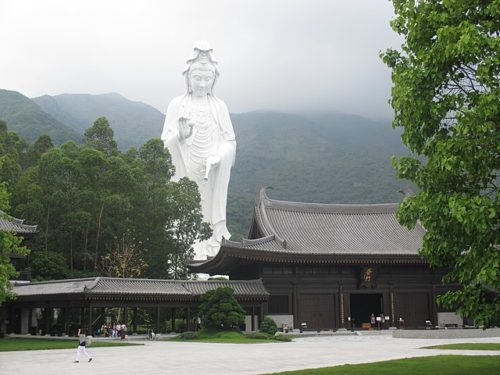 largest-statues-10.jpg 
